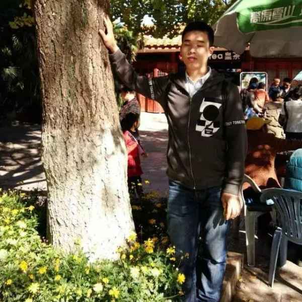 四川33岁单身帅哥真诚找对象-郴州征婚相亲网