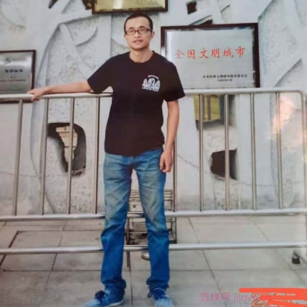 江苏36岁单身帅哥真诚找对象-郴州征婚相亲网