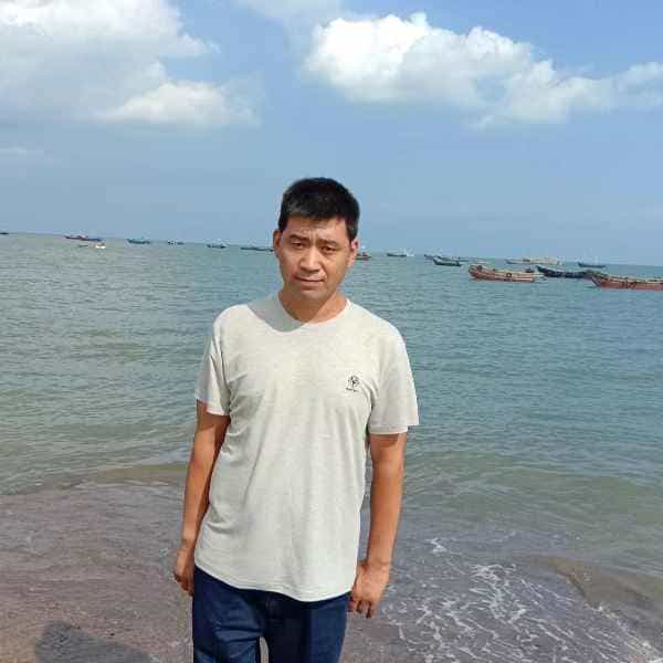 44岁岁辽宁单身帅哥 - 郴州吉缘网