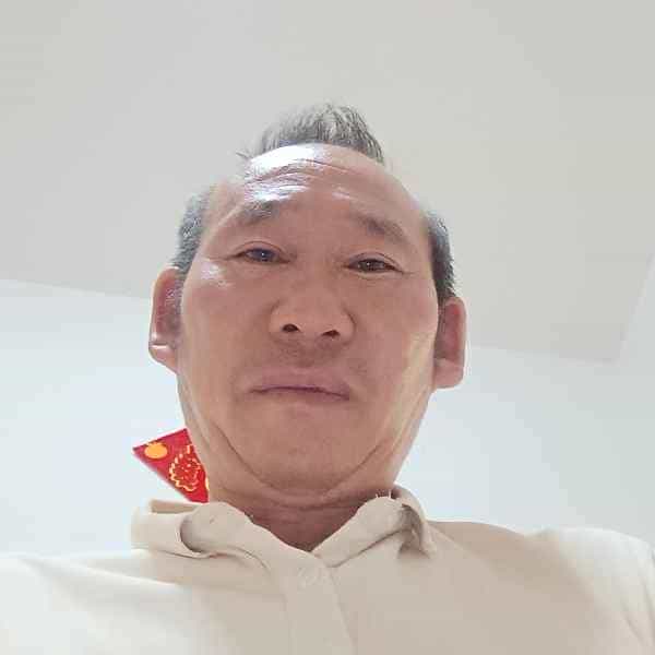 56岁岁云南单身帅哥 - 郴州吉缘网