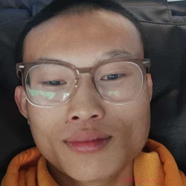 25岁岁四川单身帅哥 - 郴州吉缘网